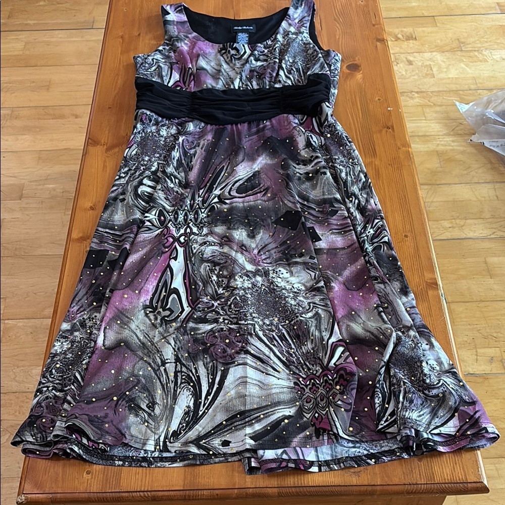 Abstract Patterned Sleeveless Dress